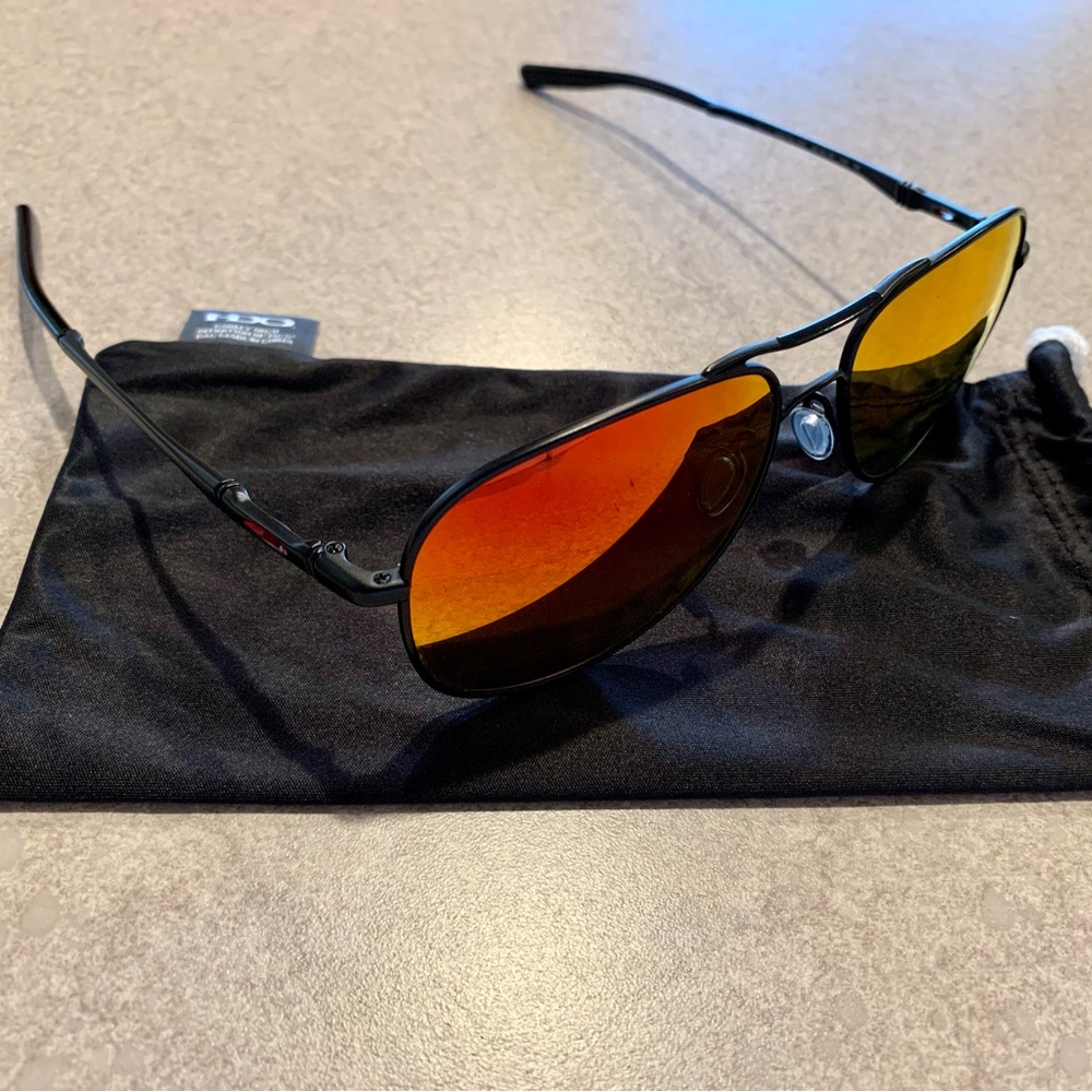 Oakley Elmont M